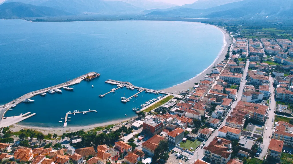 Paralio Astros harbour beneath its Venetian castle
